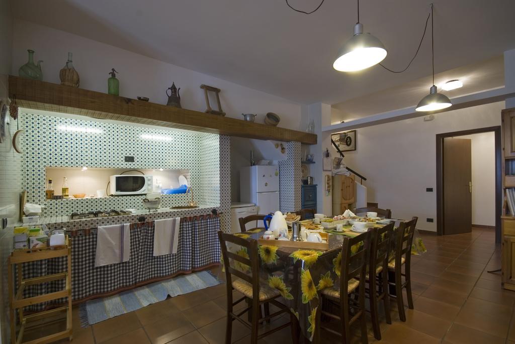 סולמונה B&B L' Eremo חדר תמונה